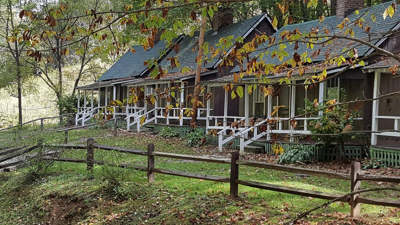 The Cabins At Healing Springs Crumpler Εξωτερικό φωτογραφία